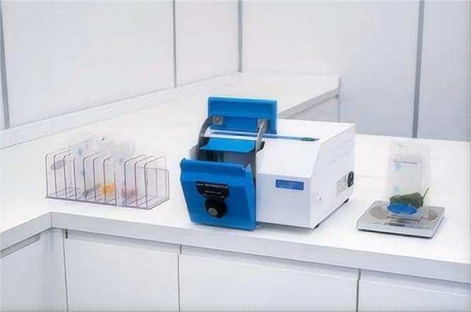 lab blender stomacher display